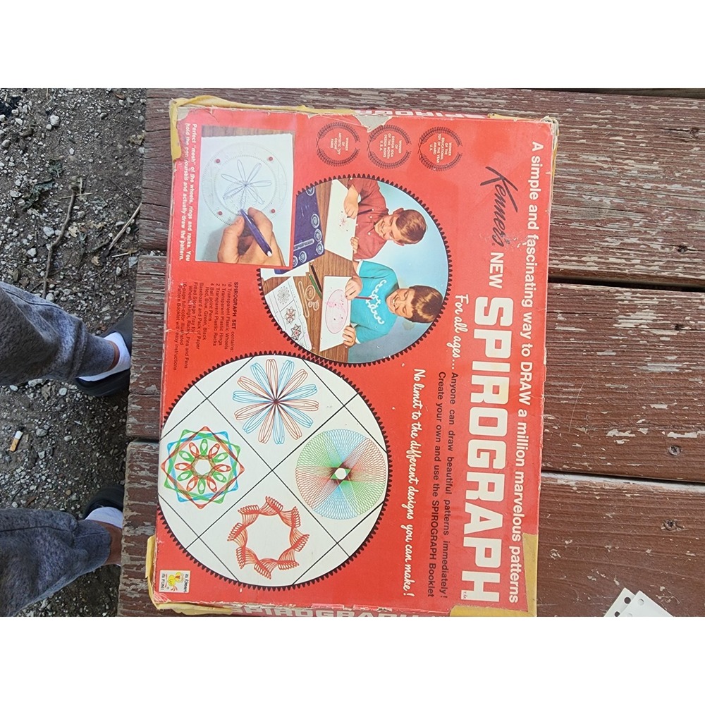 Vintage 1967 Kenner's New Spirograph‎ No. 401 First Edition Original Box